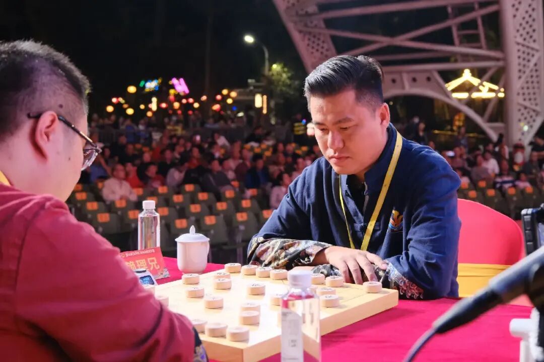 “赖理兄效应”,是楚河汉界和世界的双向奔赴