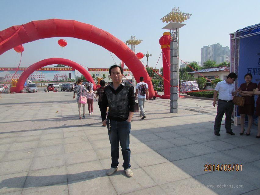dvubb 图片点击可在新窗口打开查看
