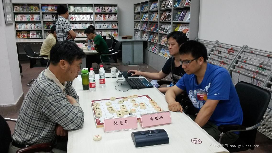 [贴图]中物院四、七所职工象棋友谊赛照片贴 -