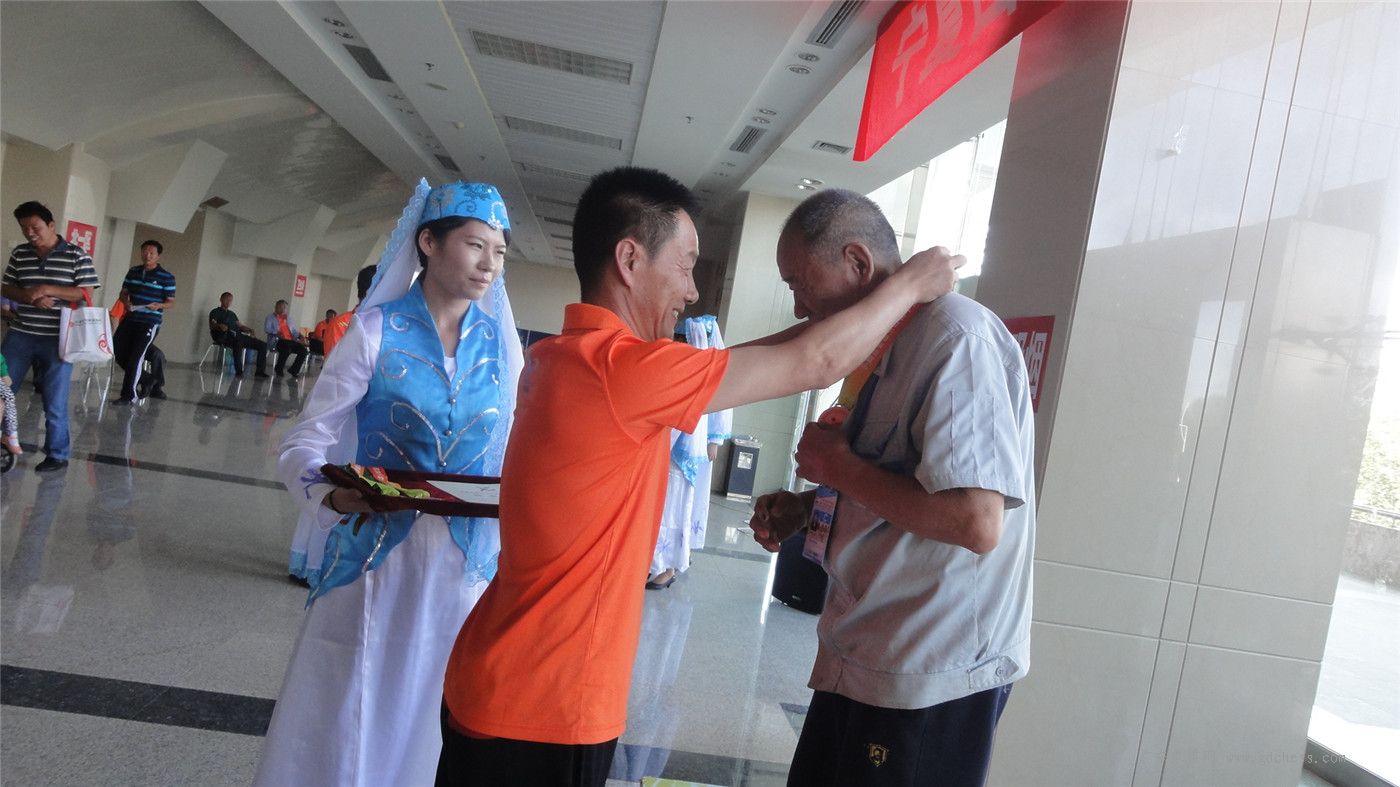 图片点击可在新窗口打开查看