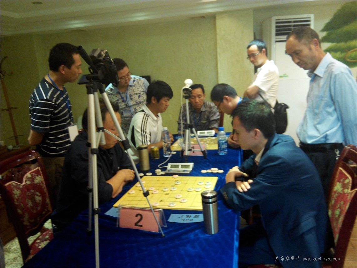 2015年湖北省咸宁市安欣物流杯象棋公开赛现