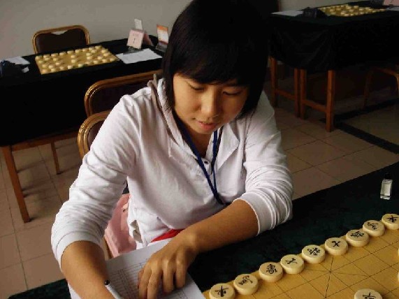 年获全国象棋女子个人赛第16名晋升为国家象