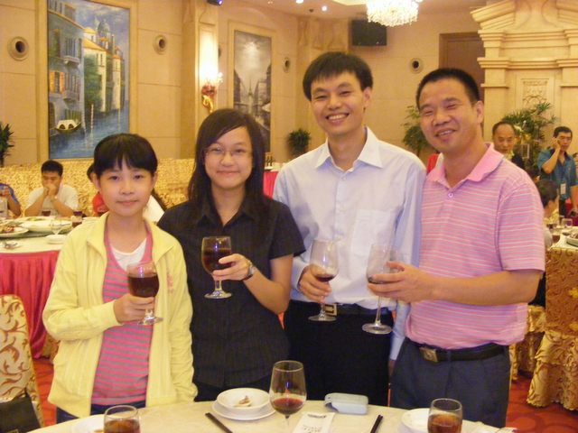 中象第一人许银川也是特别的开心.